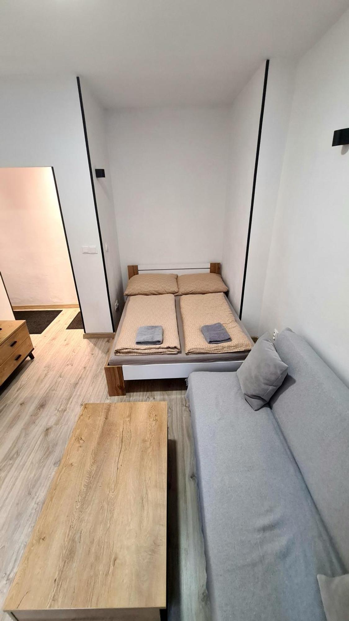 Apartman Bb-Centrum2 Банска-Бистрица Экстерьер фото